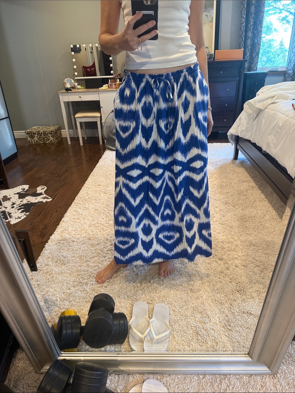 H&M Blue and White Ikat Print Maxi Skirt linen blend size L